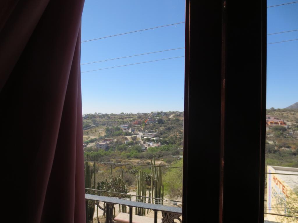 Casa Celia Hotel Restaurante Bernal Δωμάτιο φωτογραφία