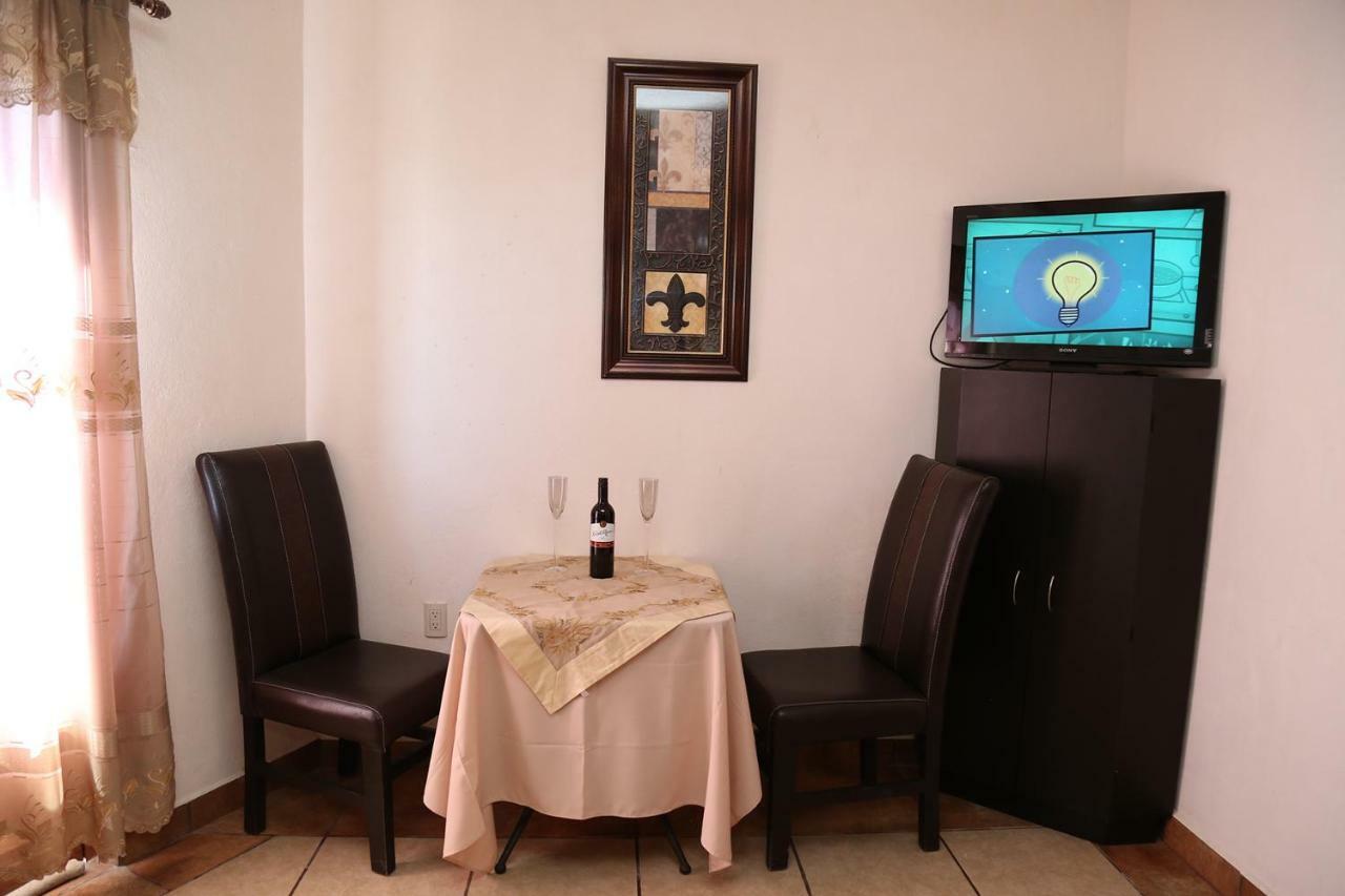 Casa Celia Hotel Restaurante Bernal Εξωτερικό φωτογραφία