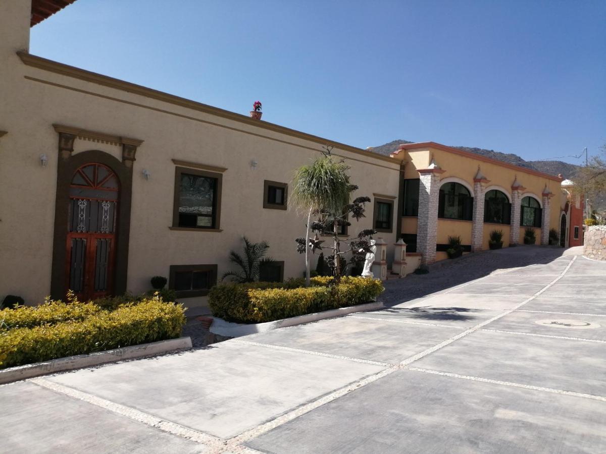Casa Celia Hotel Restaurante Bernal Εξωτερικό φωτογραφία